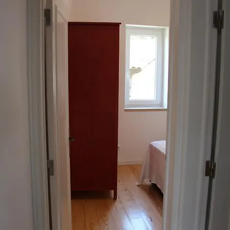 Lázaro Flat Appartamento Lisbona